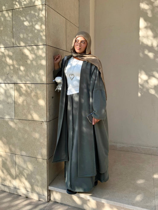 Leēn Cardigan in Olive