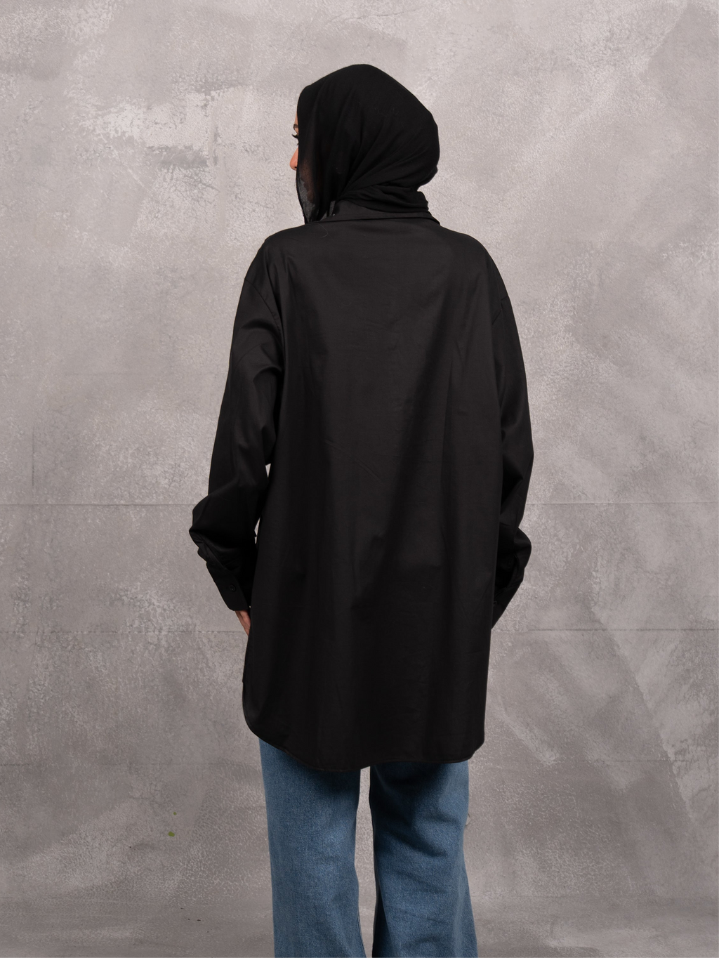 Long Drape Tie chemise in black