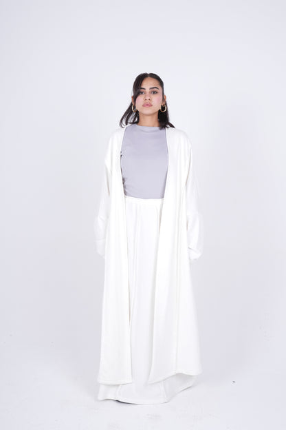 Leēn Cardigan in Off white