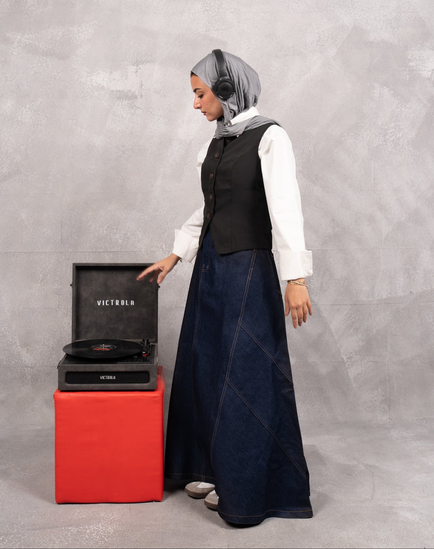 The coolest denim skirt