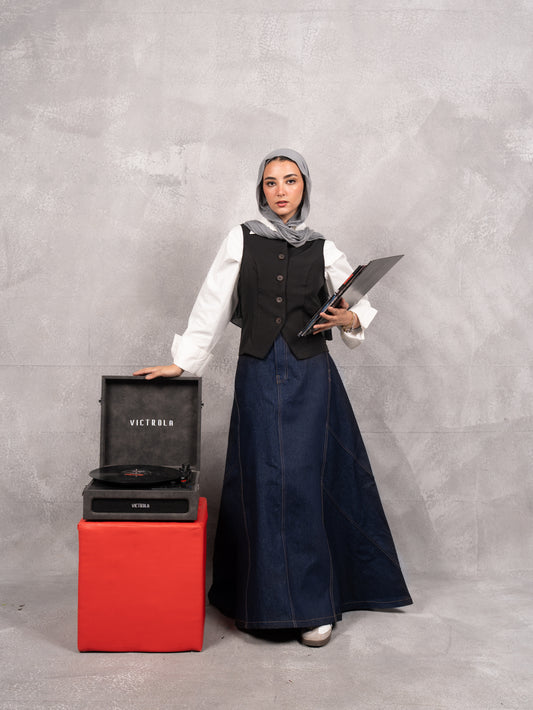 The coolest denim skirt