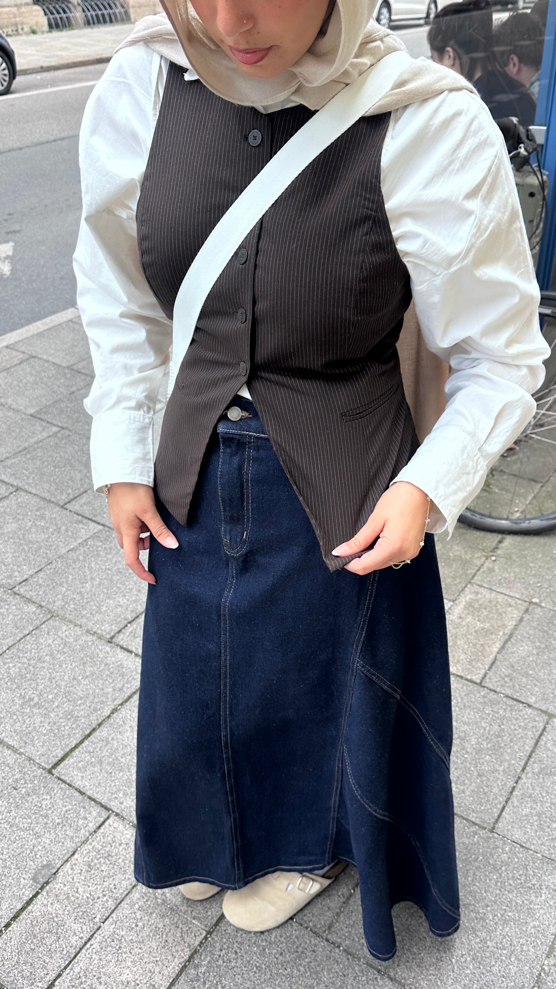 The coolest denim skirt